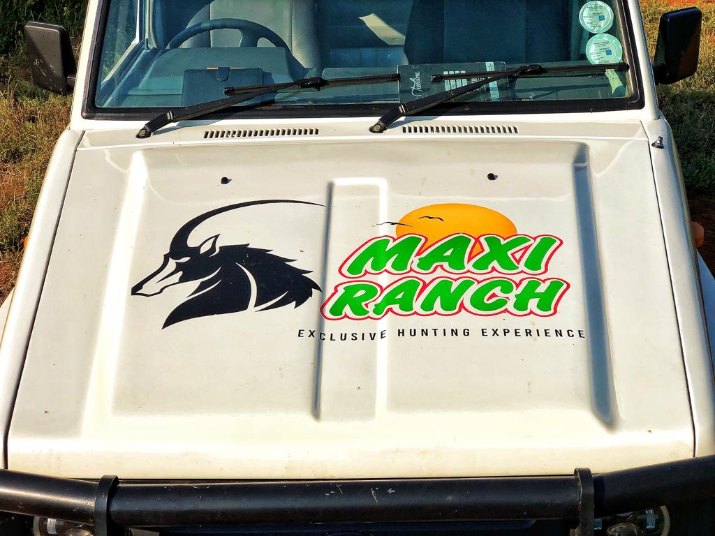 Maxi Ranch logo on safari vehicle